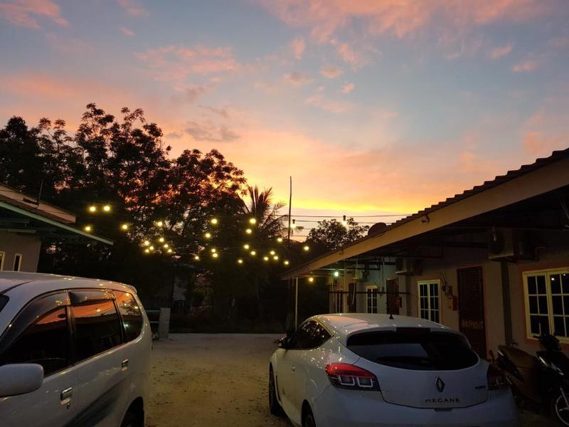 Knights Inn Fairview Buitenkant foto